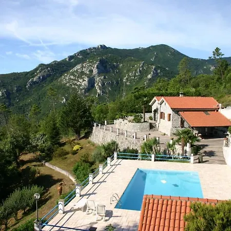 Rivierarent Ka Nova E Ka Di Sass Con Piscina * Magliolo